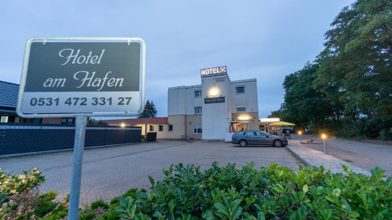 Hotel Am Hafen Μπραουνσβάιγκ Εξωτερικό φωτογραφία